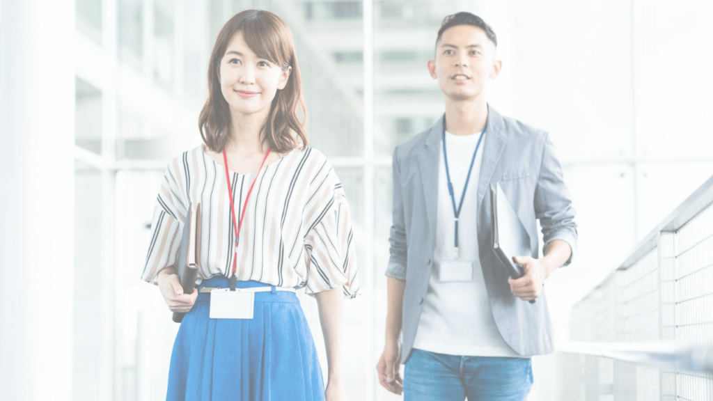 精力的に仕事をする人たち