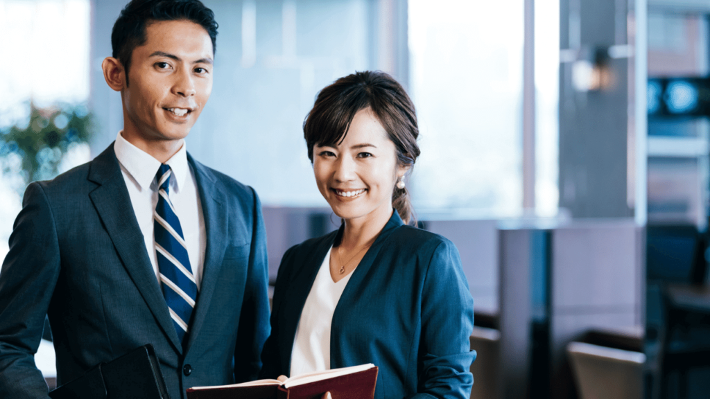 スキルアップに励む社会人