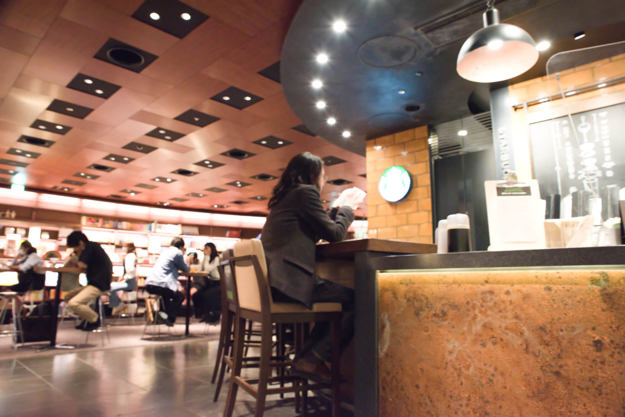 スターバックスコーヒーの店内