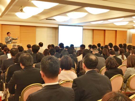お客様の心をグッとつかみ本音を引き出す「感動ヒアリング術」 中野　貴史 お客様の心をグッとつかむ「感動ヒアリング術」前編 | 講師